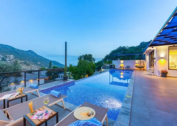 İslamlar 2 Bedroom Secluded With Private Pool Hot Tub Villa