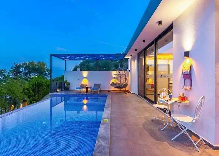 İslamlar 2 Bedroom Secluded With Private Pool Hot Tub Villa