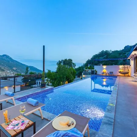 İslamlar 2 Bedroom Secluded With Private Pool Hot Tub Vila