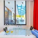 İslamlar 2 Bedroom Secluded With Private Pool Hot Tub *